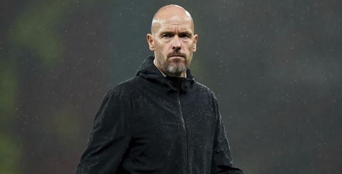 "Performance was below standard" - Manchester United's first loss of the season infuriates Erik Ten Hag