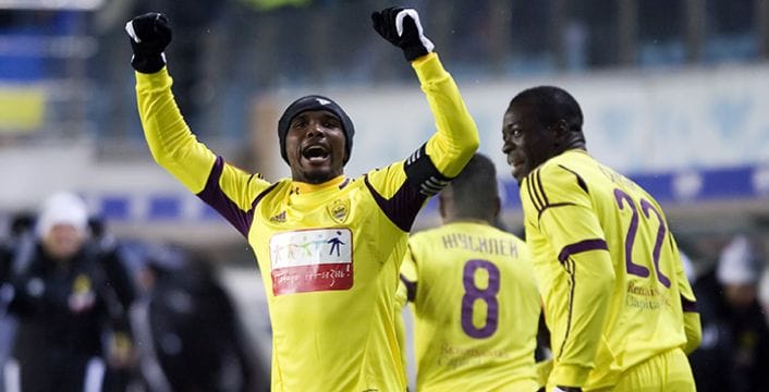 Samuel Eto'o celebrating a goal